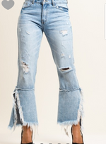 Destroyed Fun Jeans